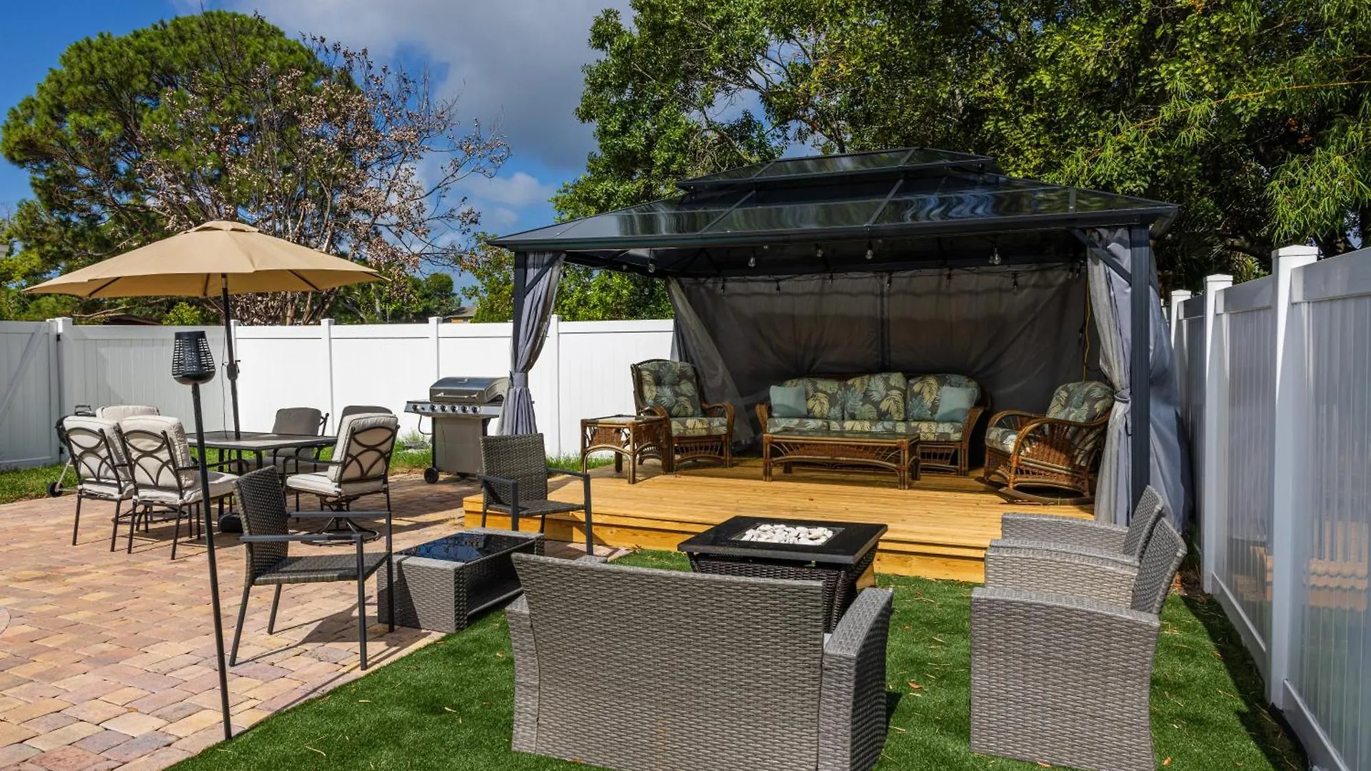 Newly Reno - Backyard Oasis, South Tampa Pool Home